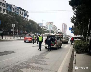 【曝光台】以下15台面包车，你们有多次违法未处理！