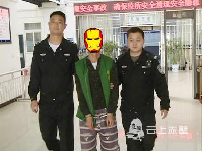 事发赤壁|一男子醉驾肇事还威胁交警？这种行为要不得