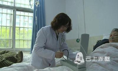 【赤壁十佳医德标兵】贺朝华：健康所系 性命所托