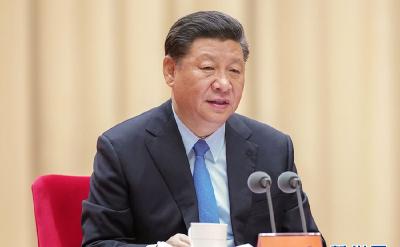 新华社评论员：静心凝神学原著