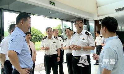 武汉海关组团来赤壁市调研外贸进出口企业发展工作