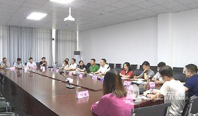 省科技厅调研湖北技术交易大市场（赤壁）建设设计工作