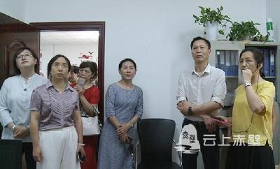 赤壁市“金牌调解员进社区”项目启动