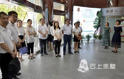 国网湖北电力党委宣传部组团调研赤壁市融媒体中心建设
