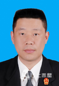 赤壁市人民法院党组成员、副院长任文胜