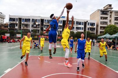 2019年赤壁市中学生篮球锦标赛圆满结束