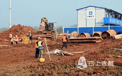 赤壁：项目建设火热进行中
