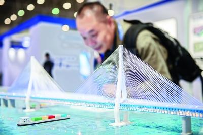 115座跨长江大桥八成武汉造 中国桥博会在汉举行