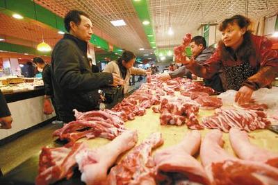 发改委：猪肉市场的供应是充足的 价格平稳
