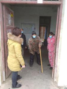 【抗疫一线党旗红】抗疫情显党员担当 担使命保村民安康