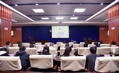 赤壁市收听收看全省统筹疫情防控和教育工作电视电话会