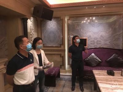 赤壁市专项检查文化市场复工复产及疫情防控工作