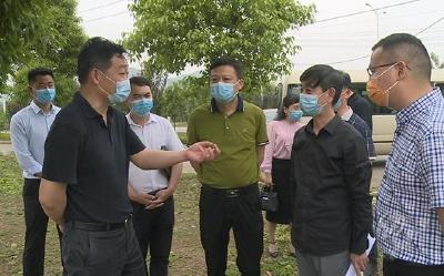 董方平调研督导全市重点项目建设工作   协调解决企业重点难点问题