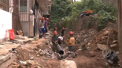市住建局持续推进老旧小区改造