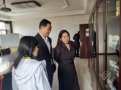 董方平带队赴北京、河北开展招商考察活动