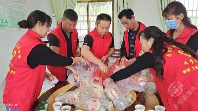 赤壁新时代文明实践｜赤壁义工情暖朱巷福利院