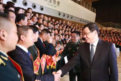 湖北省双拥模范城（县）命名暨双拥先进单位和个人表彰大会召开  赤壁三次被点名表扬  
