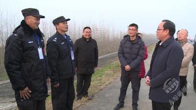 盛文军调研长江流域重点水域禁捕退捕工作