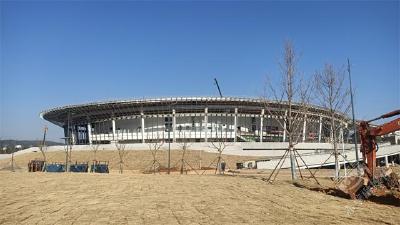 赤壁市体育中心施工正酣 预计5月份投入使用