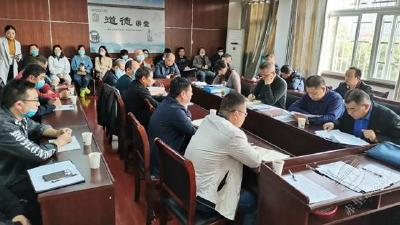 市城管执法局党员志愿服务进社区