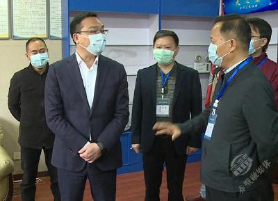 市领导调研督办全民疫苗接种工作