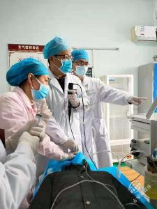 呼吸科名医周宁华工作室