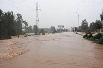 湖北随县柳林镇遭遇极端强降雨 已致21人遇难 4人失联