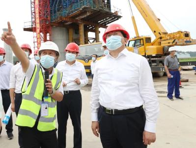 王忠林在襄阳调研高铁及重点项目 高效高质推进高铁规划建设 为加快建成支点率先绿色崛起提供强有力支撑