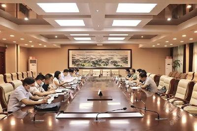 湖北科技学院来赤壁市交流洽谈 共推校地战略合作  