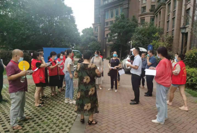 赤壁市统计局：党员干部下沉一线 争当防“疫”先锋