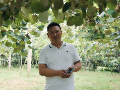 乡村振兴看赤壁·青春力量 | 村支书方德志：喝好群众的“一碗水”  