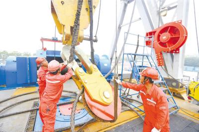 荆州石油产业700多种产品畅销40多个国家地区