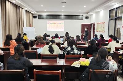 赤壁：开展育婴员技能培训 拓宽妇女就业渠道