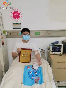 献血、捐髓、成立志愿服务队，武汉这名”热血青年“获评中国大学生自强之星
