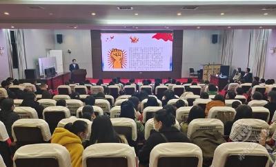 赤马港街道举办学习贯彻十九届六中全会精神暨“为民服务零距离”主题演讲比赛