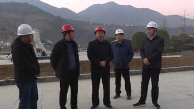 按下“加速键”，确保如期通车