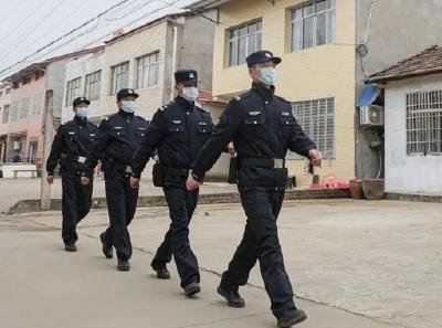 “雷火2022——剥茧”行动 赤壁警方全面深化“找堵防”工作
