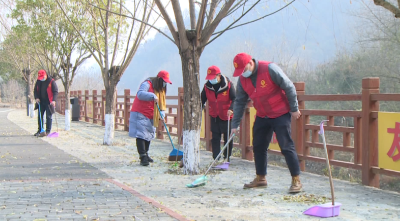 【创建全国文明城市】志愿服务进景区 文明旅游成风尚