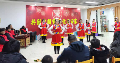 红安：城关镇北门岗社区开展“共圆中国梦 文化进万家”文艺汇演活动