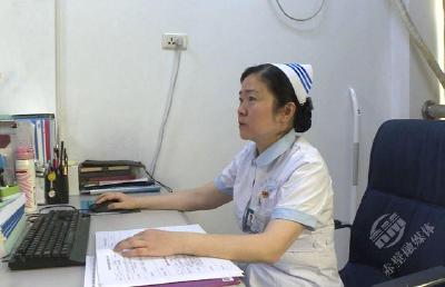 十佳护士｜龙琼芳：三十余载如一日 奉献在护理岗位上