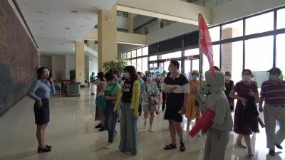 南漳：郑渝高铁开通后，迎来首批外省游客