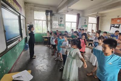 应城：“双减”送“清凉” ， “七彩假期”开班