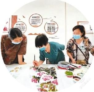 购物、养老、托育、休闲……多种服务在步行范围内就能享受到  一刻钟便民生活圈—— 小生活 大幸福