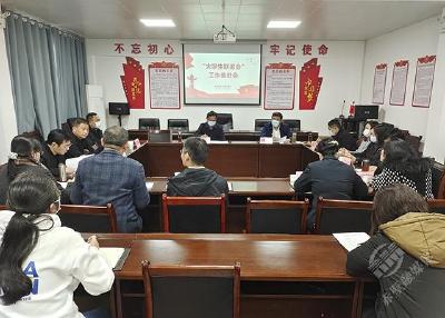 赤壁市搭建大学生就业创业交流服务平台  