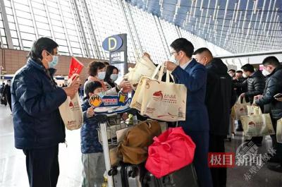 出境团队游重启，2月底东航国际及地区航线将恢复至60条