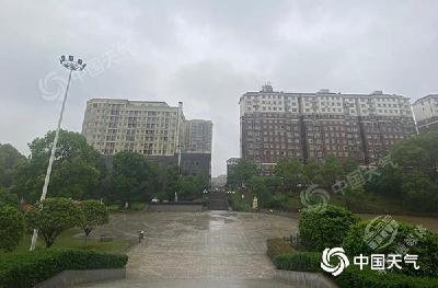 南方强降雨今逐渐收尾 中东部明开启晴朗升温模式
