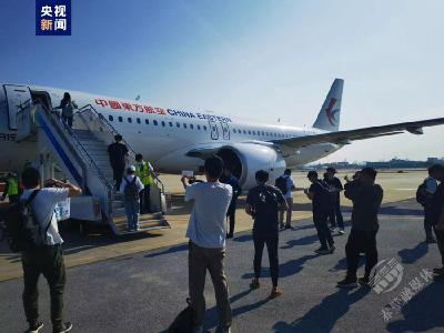 C919载客飞抵成都 开启常态化运营 