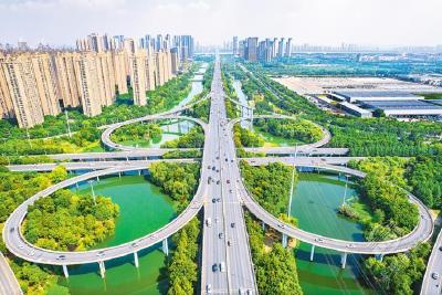 武汉三环线建成生态绿廊