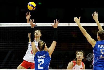 中国女排逆转击败塞尔维亚 结束巴黎奥运会资格赛征程