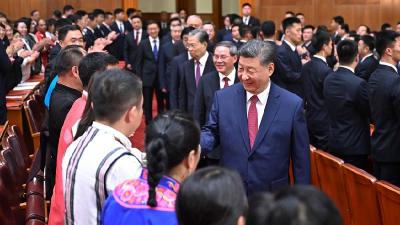 庆祝中华人民共和国成立75周年音乐会在京举行 习近平等党和国家领导人出席观看